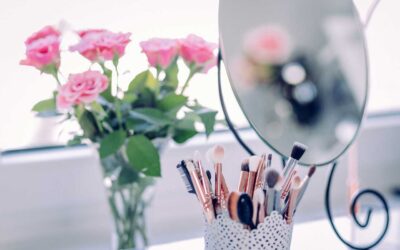 Neither a Mirror or Holding the Labia Help Women while Using an Intermittent Catheter